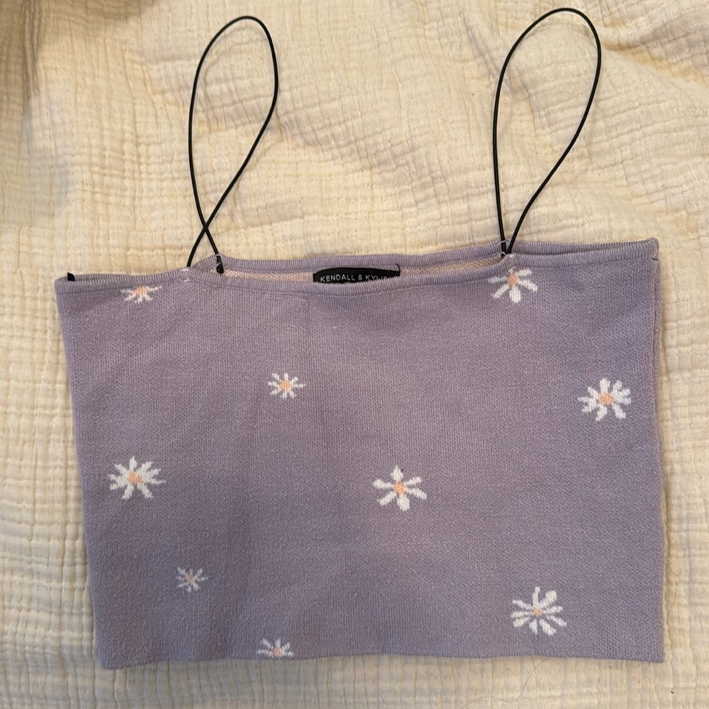 Kendall & Kylie Knit Square Neck Pull Over Crop Top lavender white flowers